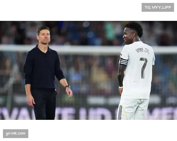 哈维-阿隆索赛后坦言:对阵曼城的平局是勒沃库森学习过程中的宝贵一课 哈维-阿隆索赛后坦言:对阵曼城的平局是勒沃库森学习过程中的宝贵一课